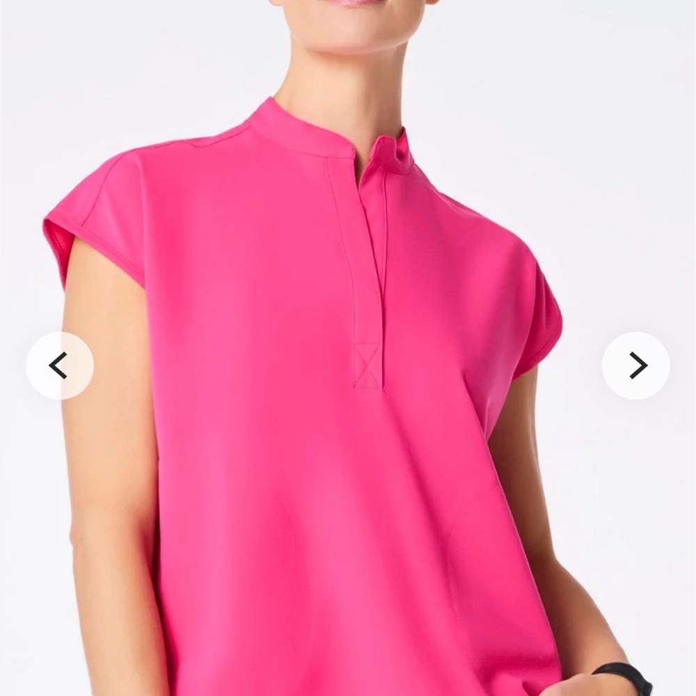 Figs Women's Pink Cap Sleeve Scub Top with Pants Set